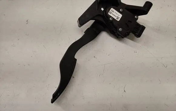 Opel Meriva A Accelerator throttle pedal 93335443