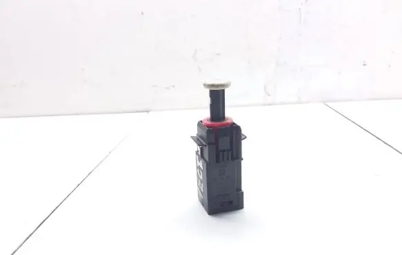 Opel Vectra C Brake pedal sensor switch 09185906