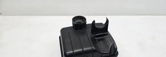 BMW 5 GT F07 Intake resonator 8512249