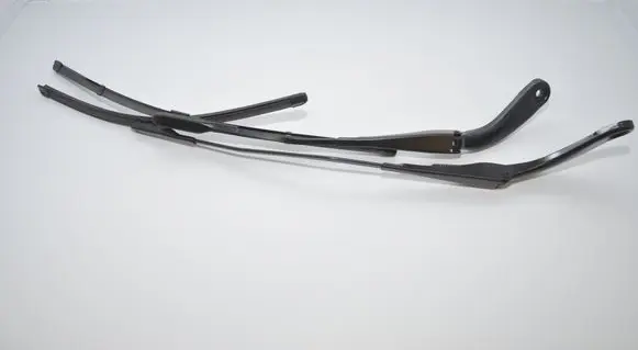BMW 4 F32 F33 Windshield/front glass wiper blade 7297557 7260485
