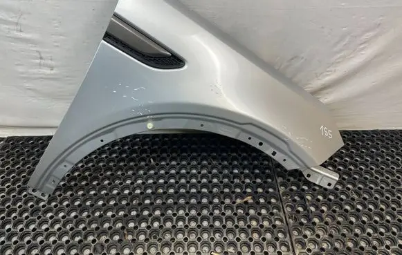 Land Rover Discovery Sport Fender 