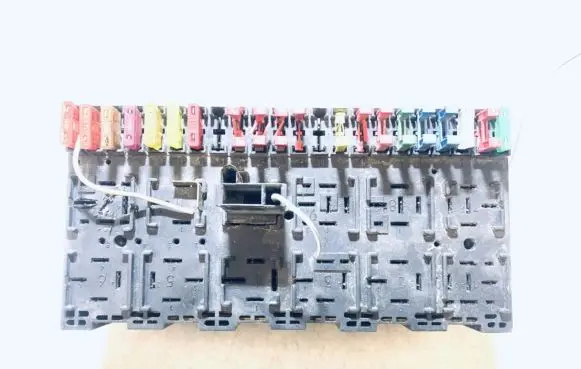Volkswagen Transporter - Caravelle T4 Fuse box set 357937039
