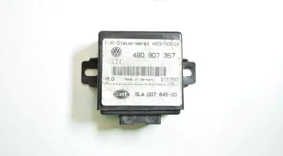 Audi A6 S6 C5 4B Light module LCM 4B0907357