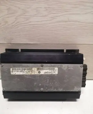Volkswagen PASSAT B6 Sound amplifier 3c0035456 6S0002130 7300W2000S