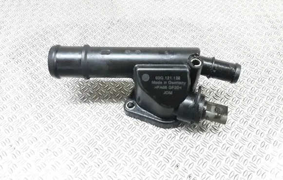 Skoda Octavia Mk2 (1Z) Engine coolant pipe/hose 03G121132