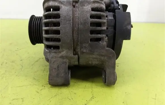 Opel Astra G Generator/alternator 0124425021
