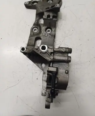 Generator/alternator bracket