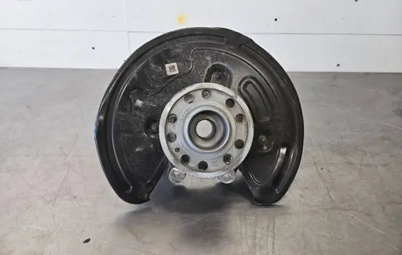 Mercedes-Benz GLC C254 Rear wheel hub A2143509301 A2233560100 A0004233900