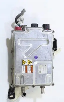 Tesla Model S Voltage converter/converter module 1028665