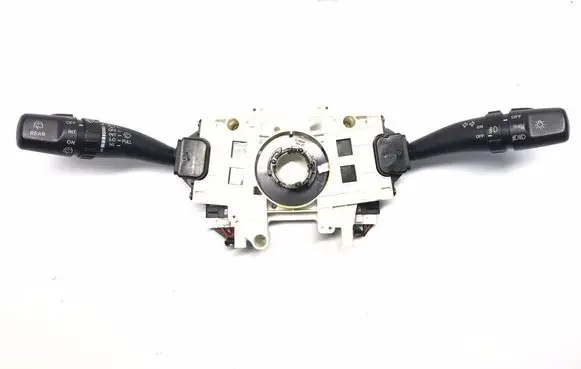 KIA Cerato Wiper turn signal indicator stalk/switch K895