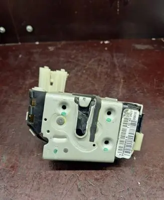 Jeep Compass Rear door lock P04589650AD D0010 T6CKD2821