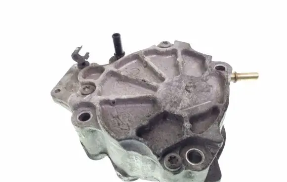Mitsubishi Outlander Vacuum pump
