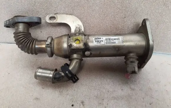 Volvo S40 EGR valve cooler 8653691 993062H