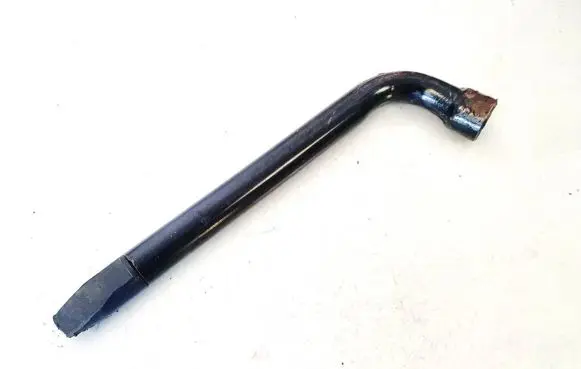 Nissan Note (E11) Wheel nut wrench 