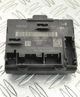 Volkswagen Golf VII Door control unit/module 5Q0959592E 5Q0959592B