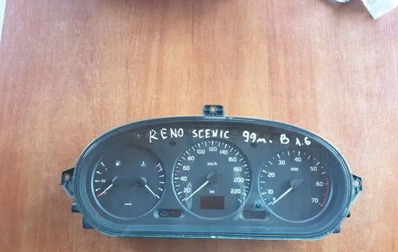 Renault Scenic I Speedometer (instrument cluster) 215781612