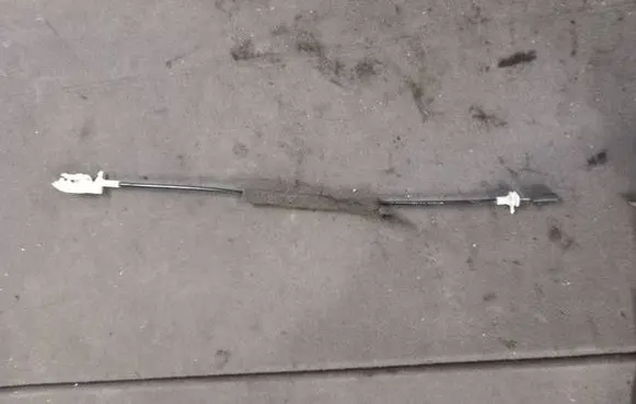 BMW 3 E46 Front door cable line 8213797119702