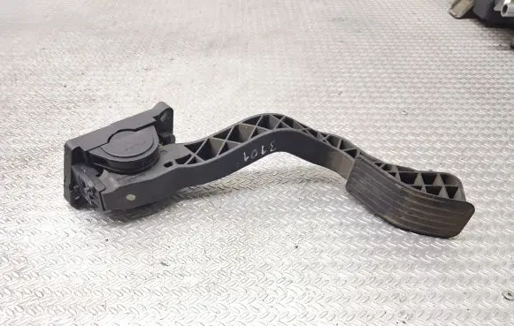 Citroen C3 Accelerator throttle pedal 9646702180 0280752251