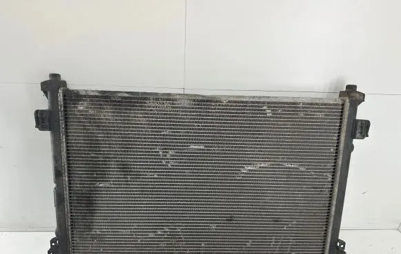 Chrysler Pacifica Coolant radiator