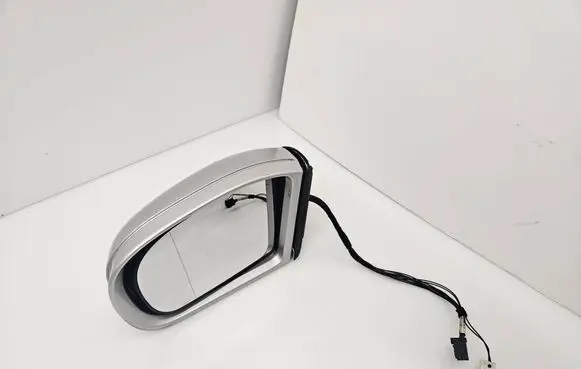 Mercedes-Benz E W211 Front door electric wing mirror 2038105993 3300050101 8038105993
