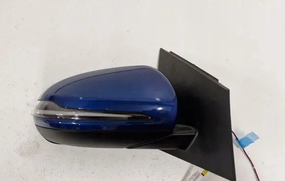 Mercedes-Benz B W247 Front door electric wing mirror
