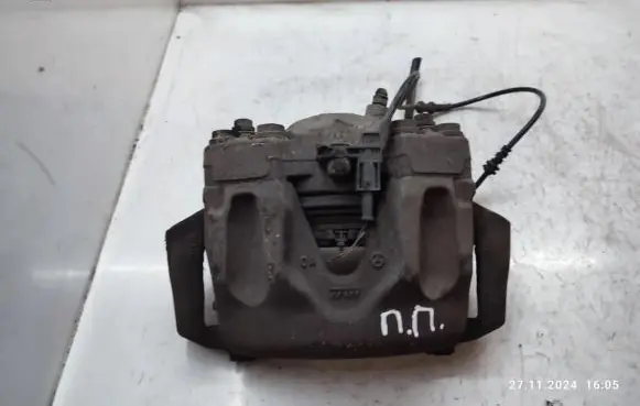 Mercedes-Benz E C207 W207 Front brake caliper