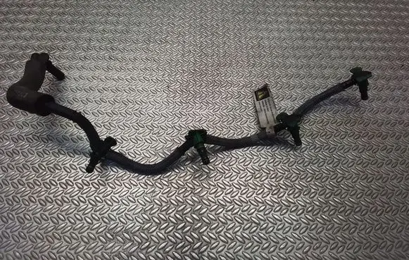 Fuel return line/hose
