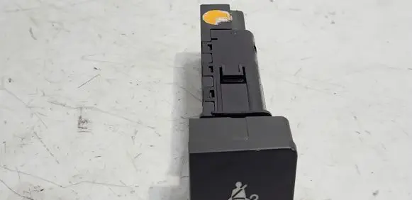 Chevrolet Captiva Other switches/knobs/shifts 202005304