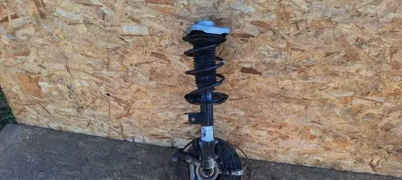Mercedes-Benz A W176 Front shock absorber/damper A1763209013