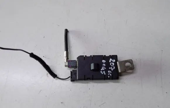 Peugeot 207 CC Antenna control unit 9661045780