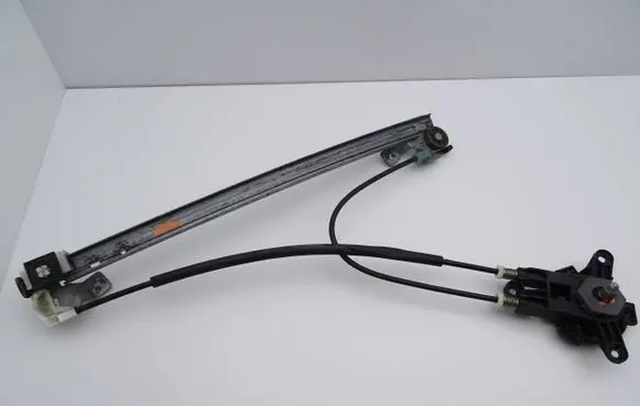 Peugeot 106 Front door manual window regulator 111049