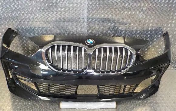 BMW 1 F40 Front bumper 871041568