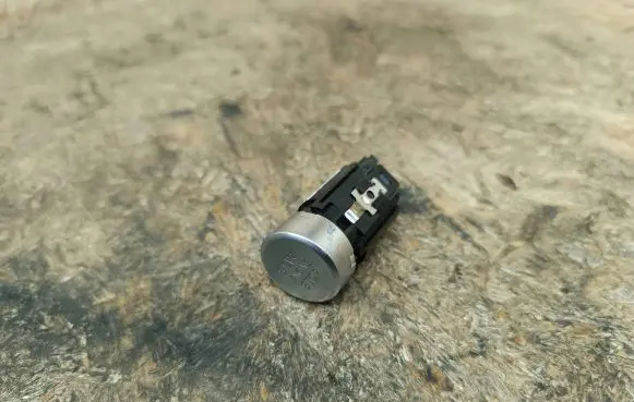 Audi A5 Engine start stop button switch 8W2905217F 02032018