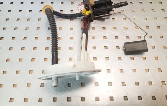 Fuel level sensor