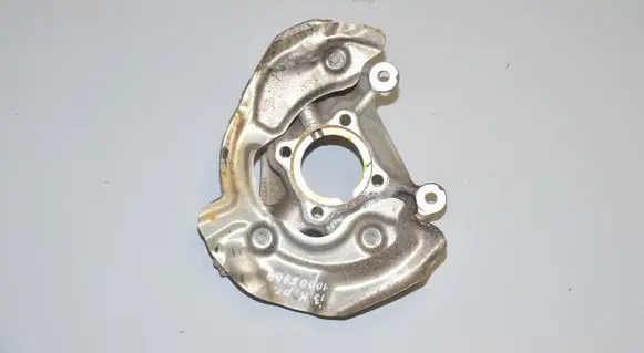 BMW i3 Front wheel hub 6852159