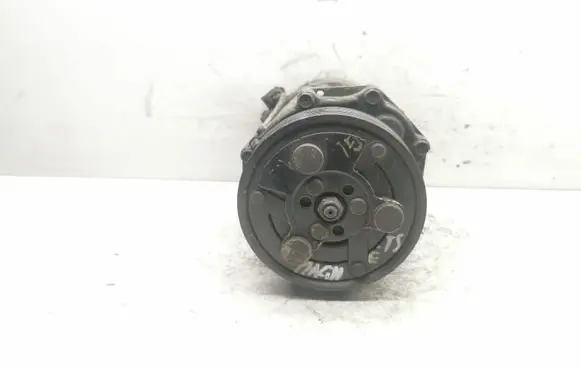 Volkswagen Golf IV Air conditioning (A/C) compressor (pump) 1J0820803F