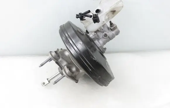 Dacia Duster Brake booster 472104797RT 472104797R