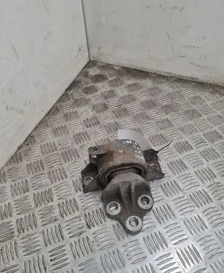 Opel Corsa D Gearbox mount