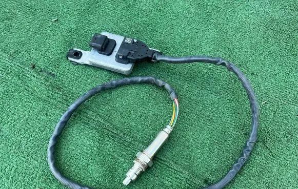 Audi Q5 SQ5 Lambda probe sensor 8R0907807G 5WK96728B 15101200556