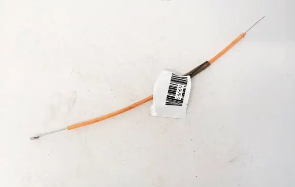 Handbrake/parking brake wiring cable