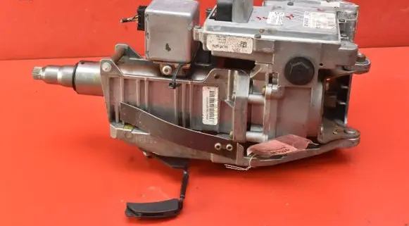 Renault Megane II Power steering pump 8200246631A