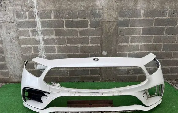 Mercedes-Benz CLS W257 Front bumper 