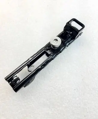 Porsche Cayenne (9Y0 9Y3) Seat belt height adjuster 4M0857819 624765900L 639623702