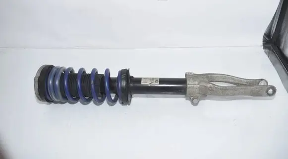 BMW 5 G30 G31 G38 Front shock absorber with coil spring 6875621 31316875621 6866788