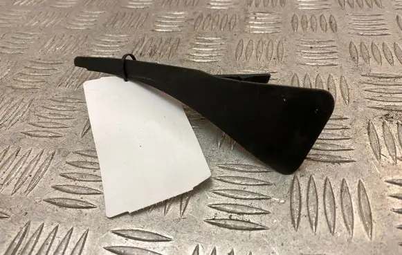 Volvo XC90 Fender end trim 31391841