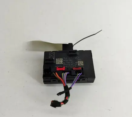 Skoda Yeti (5L) Door control unit/module 7N0959795F 7N0959795E