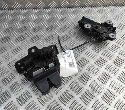 Volvo XC40 Tailgate/trunk/boot lock/catch/latch 31349975