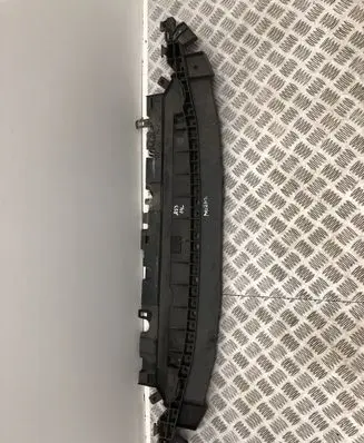 Front bumper skid plate/under tray