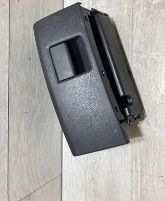 Audi A3 S3 8V Glove box 8V0881578