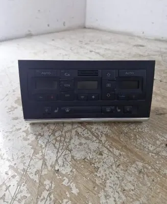Audi A4 S4 B6 8E 8H Climate control unit 8E0820043A